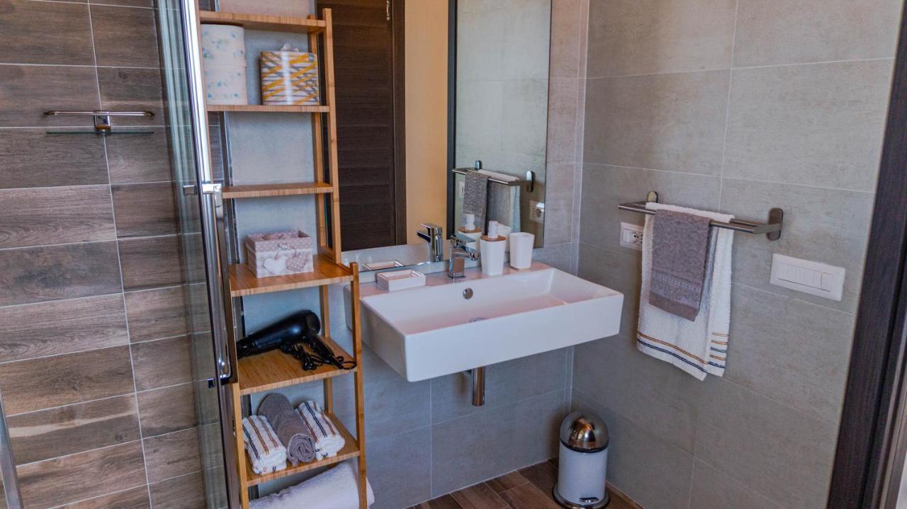 B&B Montrabu カポテッラ エクステリア 写真